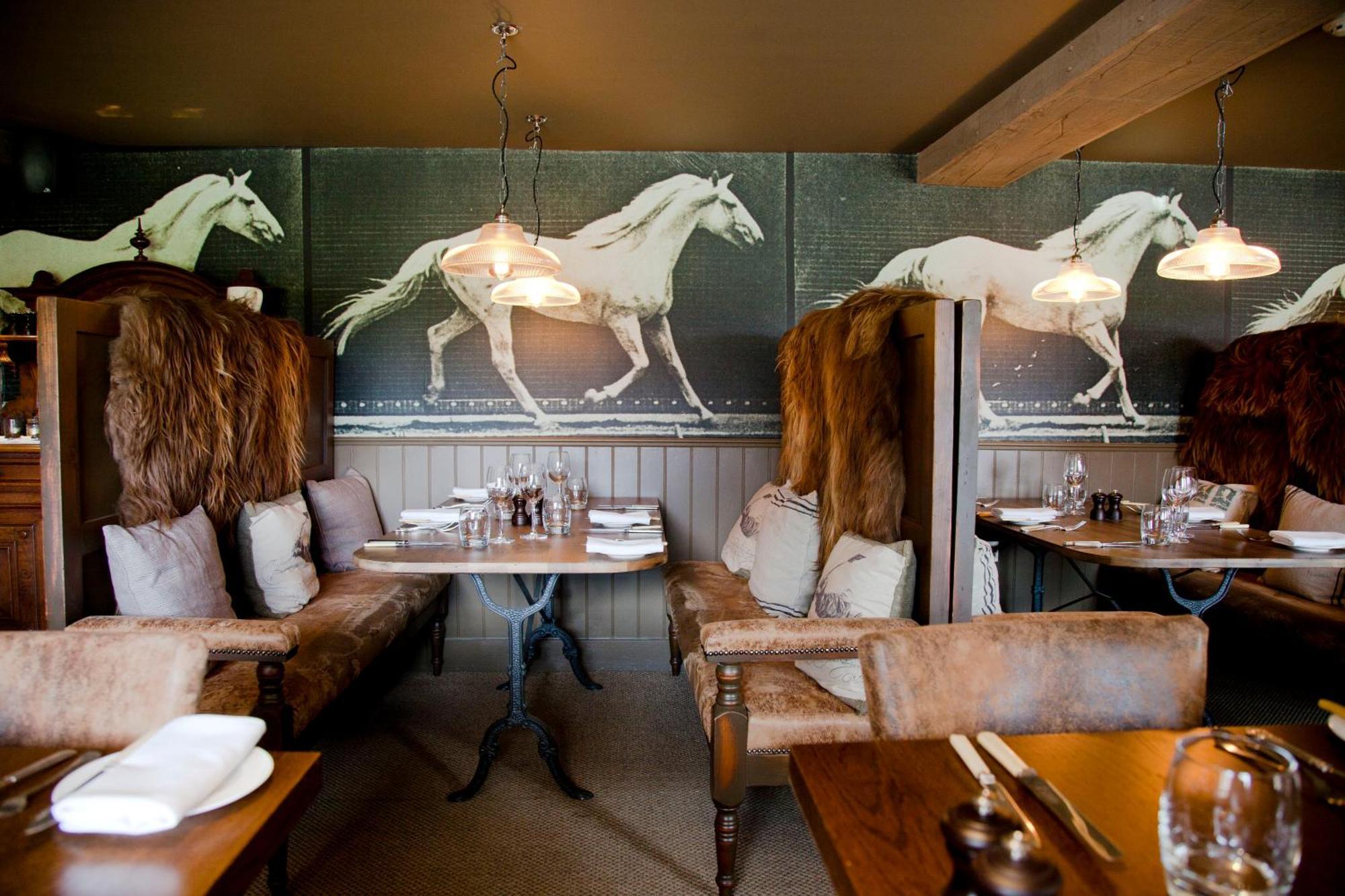 The White Horse Hotel Chilgrove Exterior foto
