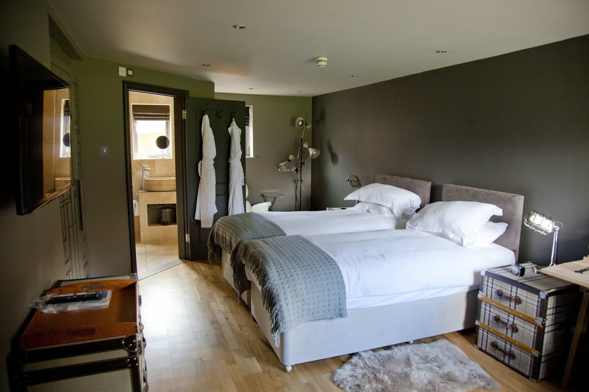 The White Horse Hotel Chilgrove Exterior foto